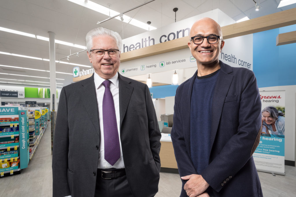 Stefano Pessina, CEO Walgreens Boots Alliance, und Satya Nadella, CEO Microsoft