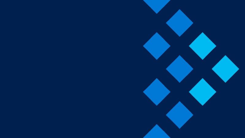 Das Logo des Envision Forum: Healthcare ist zu sehen. Es stellt einen großen Pfeil dar, der aus verschiedenen Quadraten zusammengesetzt ist