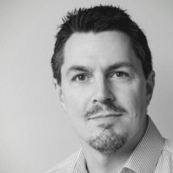 A man posing for the camera