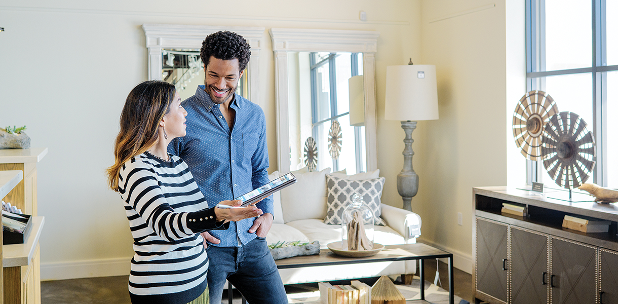 Image of a worker and a customer in a home furnishings store