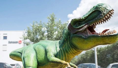 Große Figur von einem Tyrannosaurus Rex