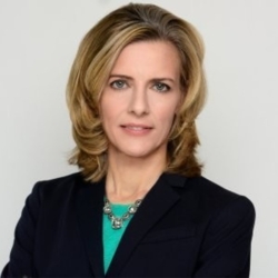 Joyce Gottbetter headshot