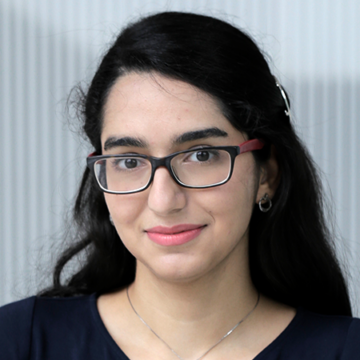 Tara Boroushaki的肖像