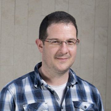 Portrait of Yoram Bachrach