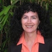 Portrait of Evelyne Viegas