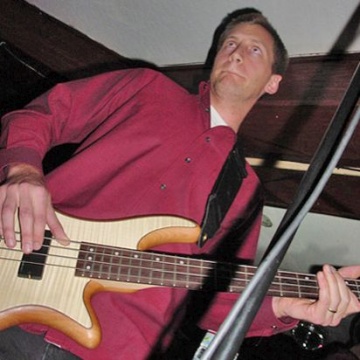 Portrait of Dan Morris