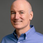 Portrait de Jay Stokes