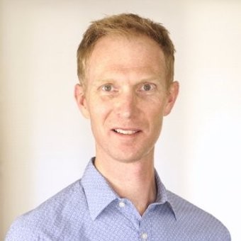 Iain Guilliard的肖像