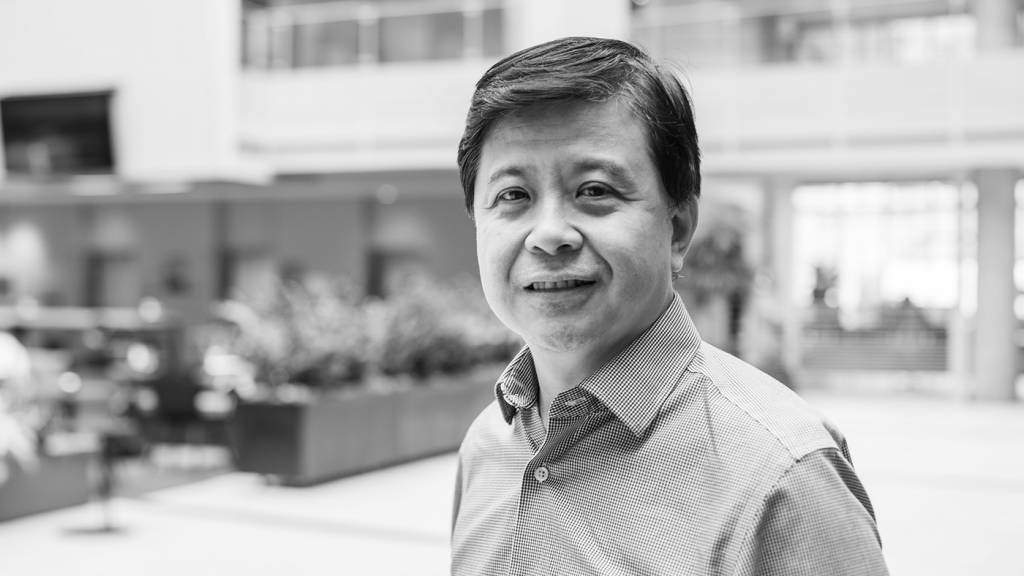 Image of Dr. Hsiao-Wuen Hon