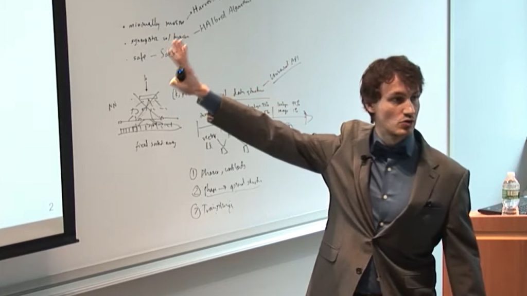 Tail Latency Meets Caching - An Unusual Alliance