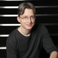 Portrait of Thomas Moscibroda