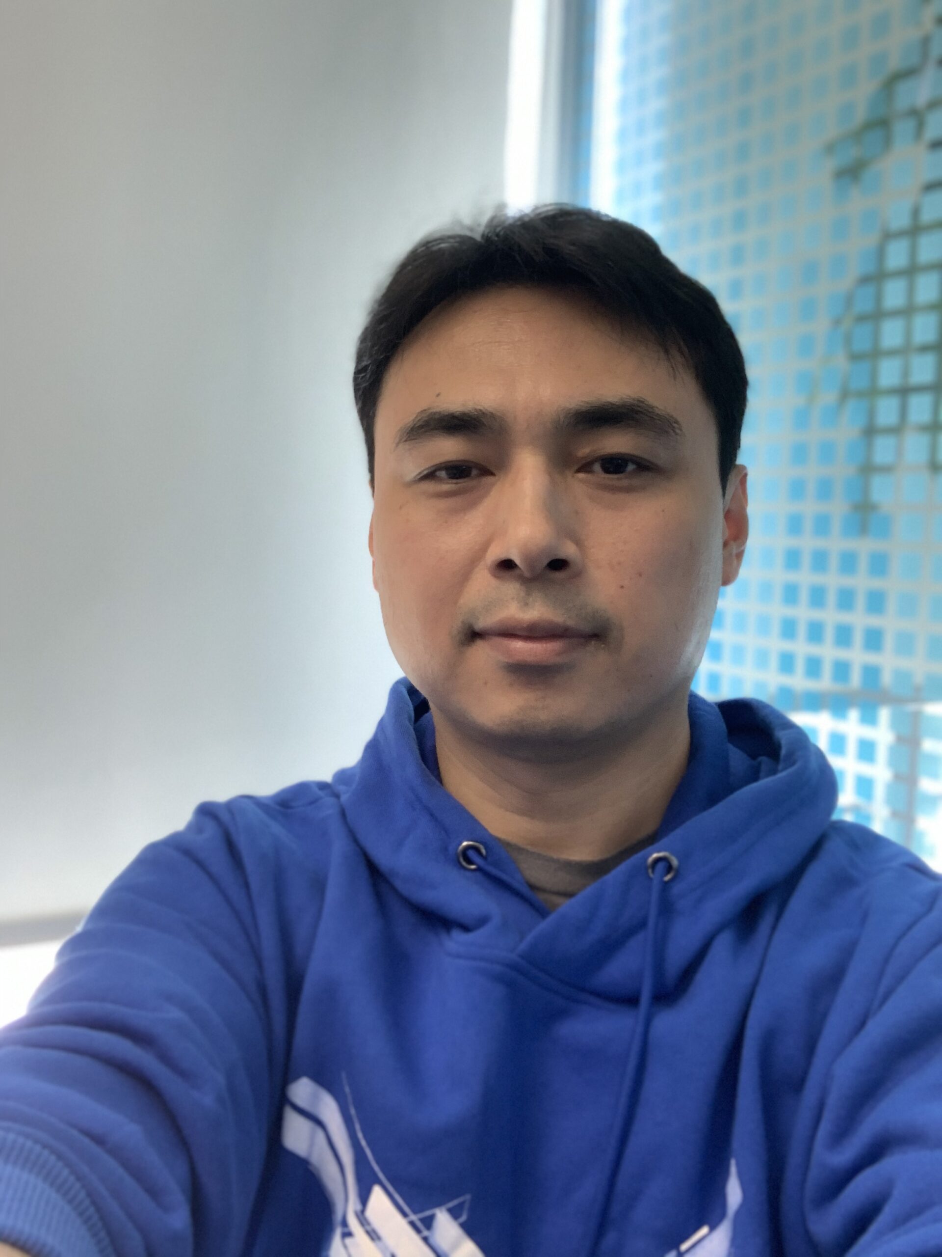 Portrait of Jidong Long (龙继东)