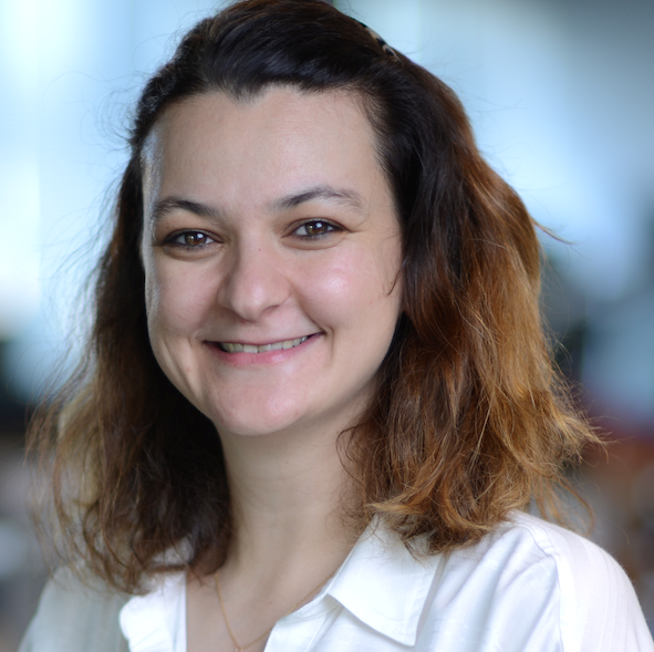 Bet&uuml;l Durak的肖像