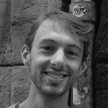 Adam Foster的肖像