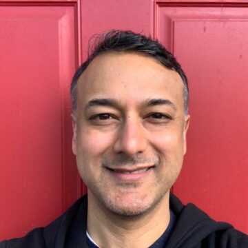 Portrait de Dipankar Ray