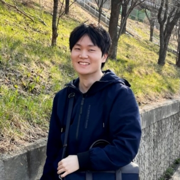 Portrait of Changho Hwang