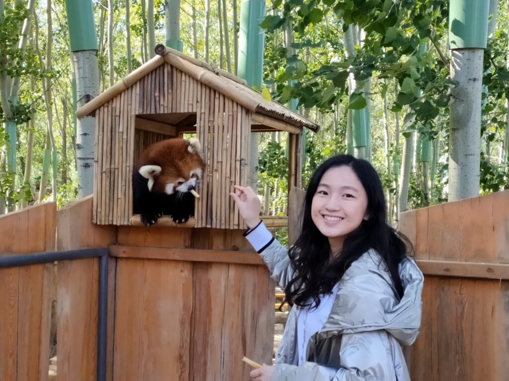 邵奕佳参加微软亚洲研究院 2022 Family Fest 活动