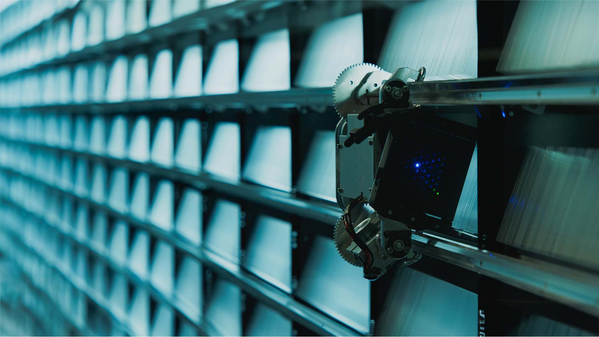 Project Silica robot picking