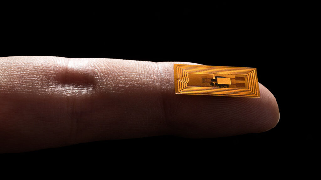 space connections 6G - low power connectivity; Small RFID NFC labels on tip of finger