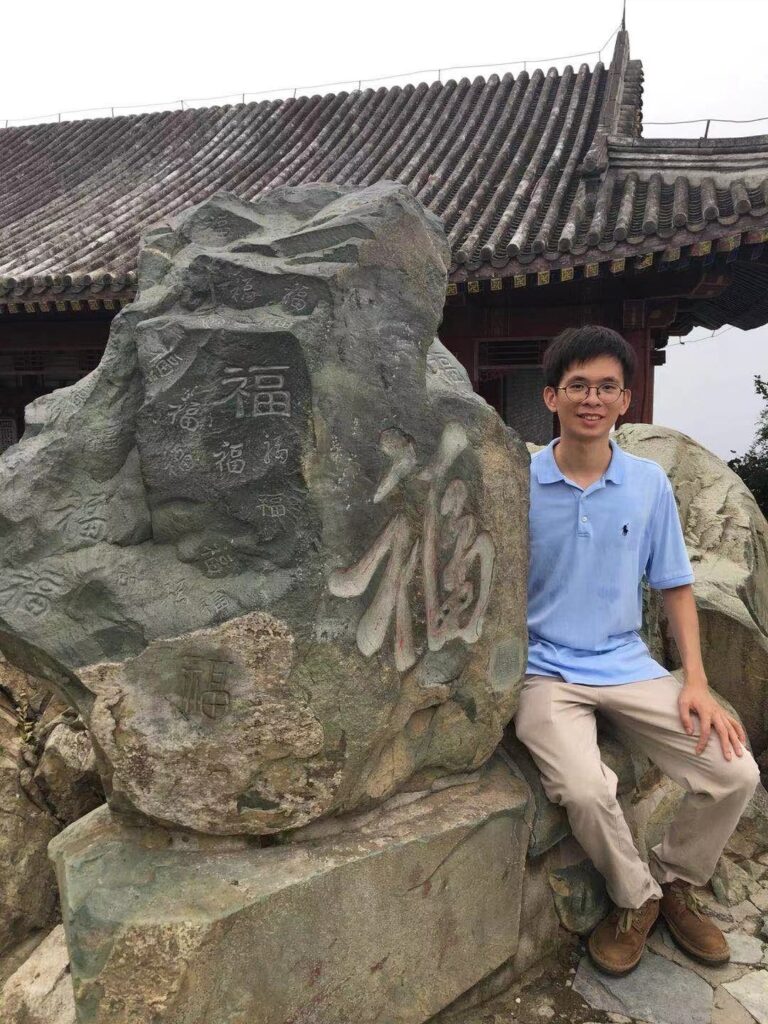 郑伟龙,2022 年度微软亚洲研究院铸星学者