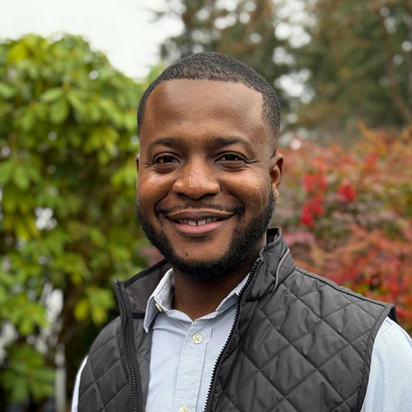 Portrait of Ogbemi Ekwejunor-Etchie