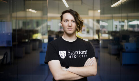 a person with the arms crossed