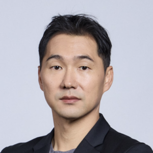 Headshot of Taesoo Kim.