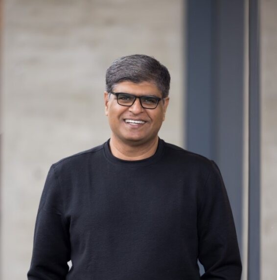 Salim Chawro's headshot