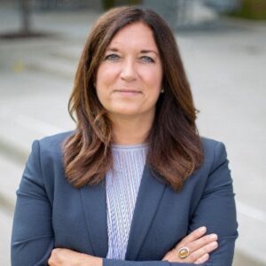 Lisa Carroll headshot