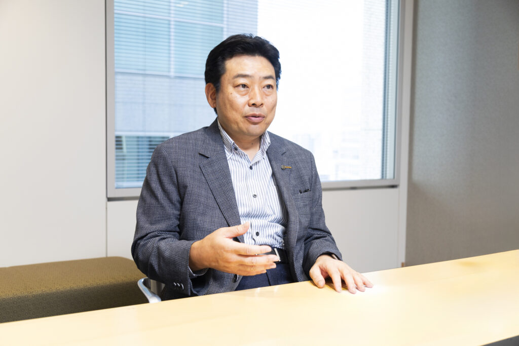 株式会社大和証券グループ本社　執行役員 
大和証券株式会社　常務取締役 
板屋 篤 氏 