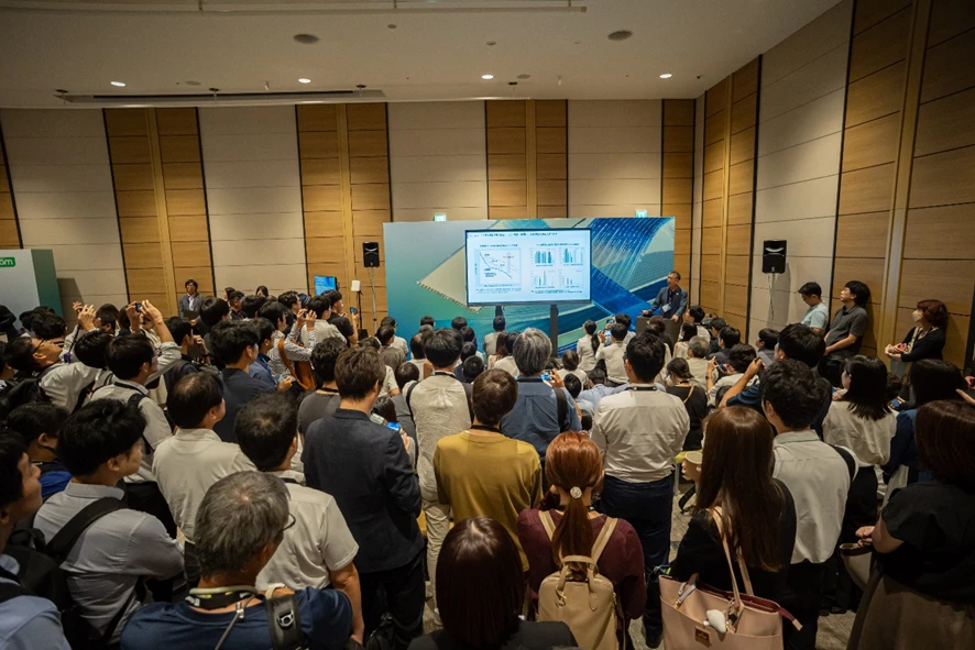 ライトニングトーク会場を埋め尽くす聴衆