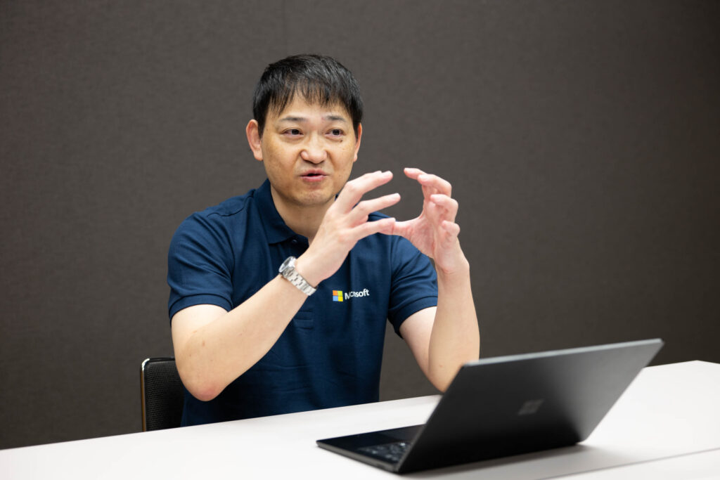 日本マイクロソフト株式会社　金融サービス事業本部 保険・地域金融営業本部本部長　長町浩史