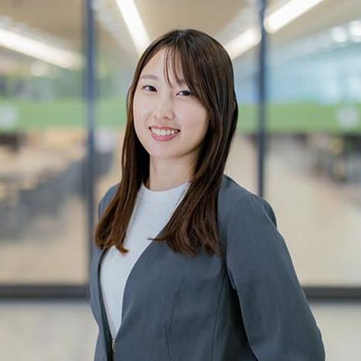 伊藤 百花 氏