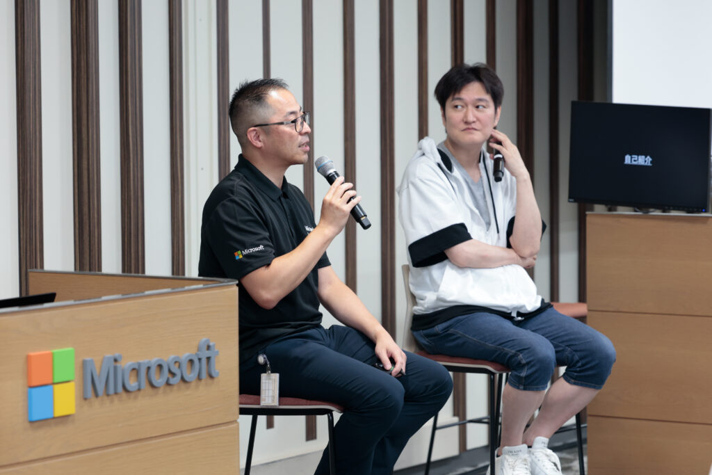 デジタル庁
CTO
藤本 真樹 氏
日本マイクロソフト株式会社
業務執行役員 Microsoft Innovation Hub Tokyo Lead
榎並 利晃