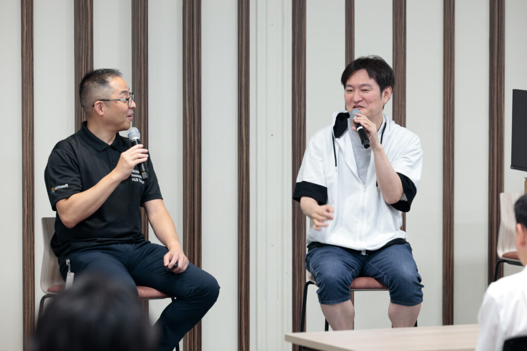 デジタル庁
CTO
藤本 真樹 氏
日本マイクロソフト株式会社
業務執行役員 Microsoft Innovation Hub Tokyo Lead
榎並 利晃